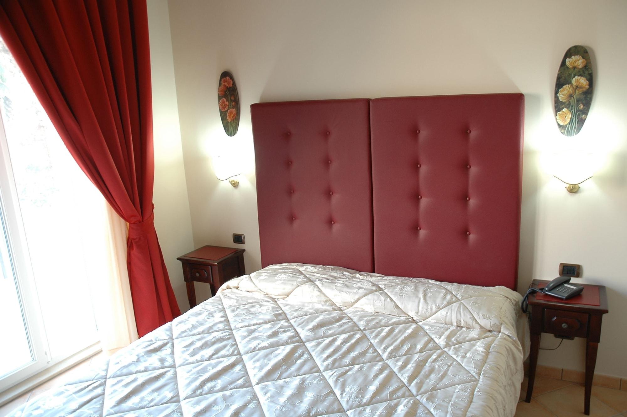 Charme Hotel Villa Principe Fitalia فانوسا المظهر الخارجي الصورة