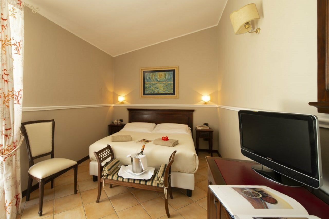 Charme Hotel Villa Principe Fitalia فانوسا المظهر الخارجي الصورة